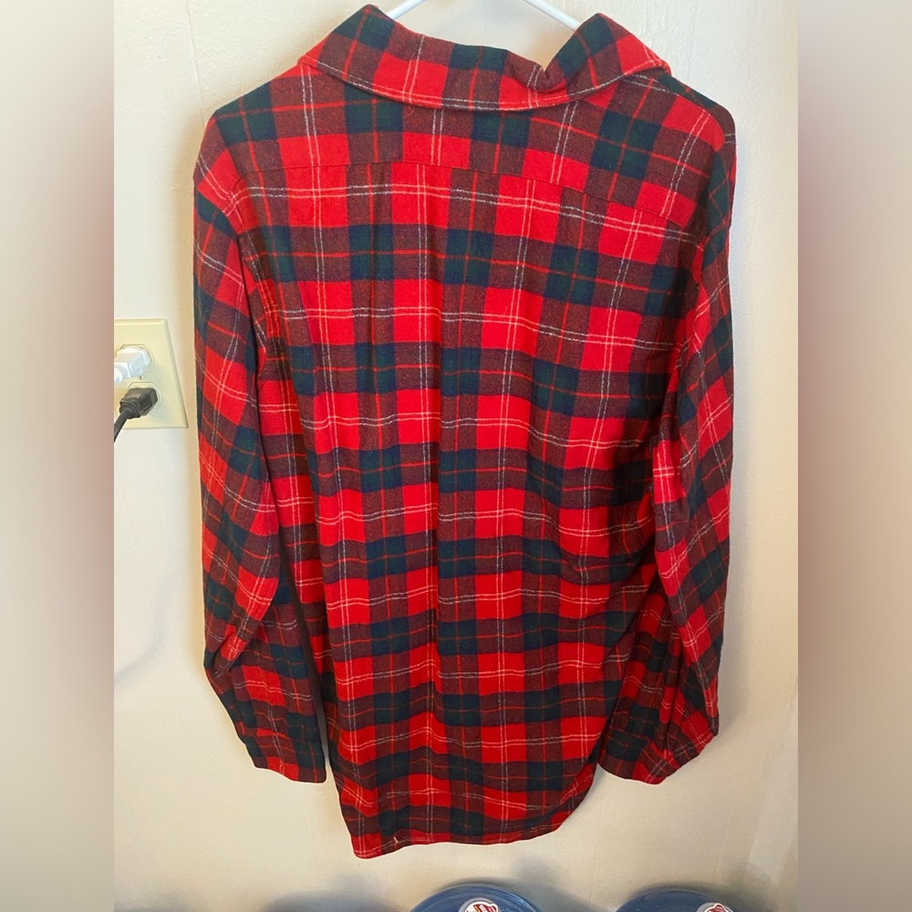 Pendleton Flannel Size Large - Picture 2 of 3